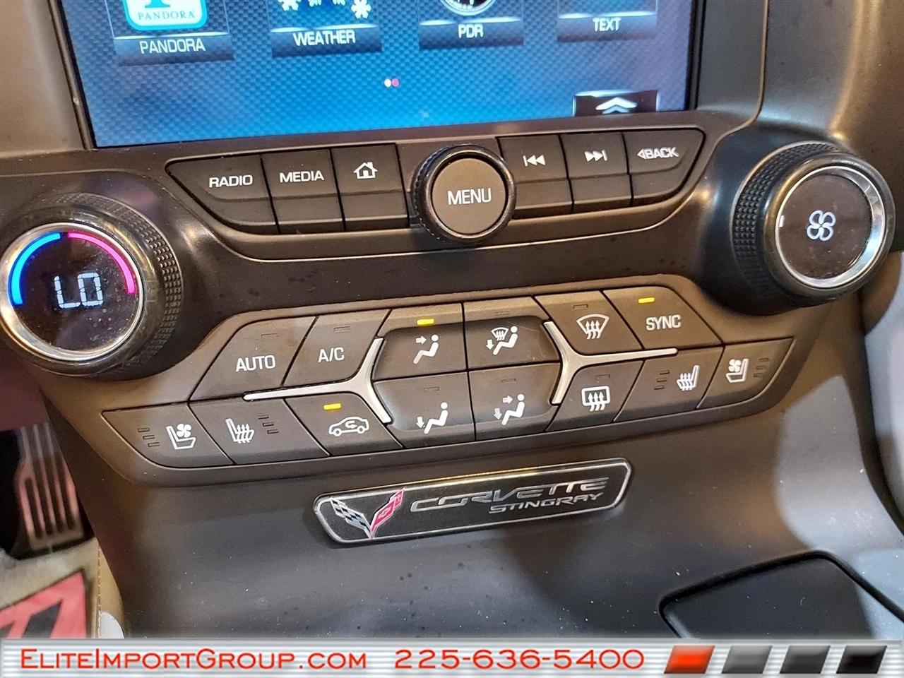 Chevrolet Corvette 2dr Stingray Cpe w/2LT 2015