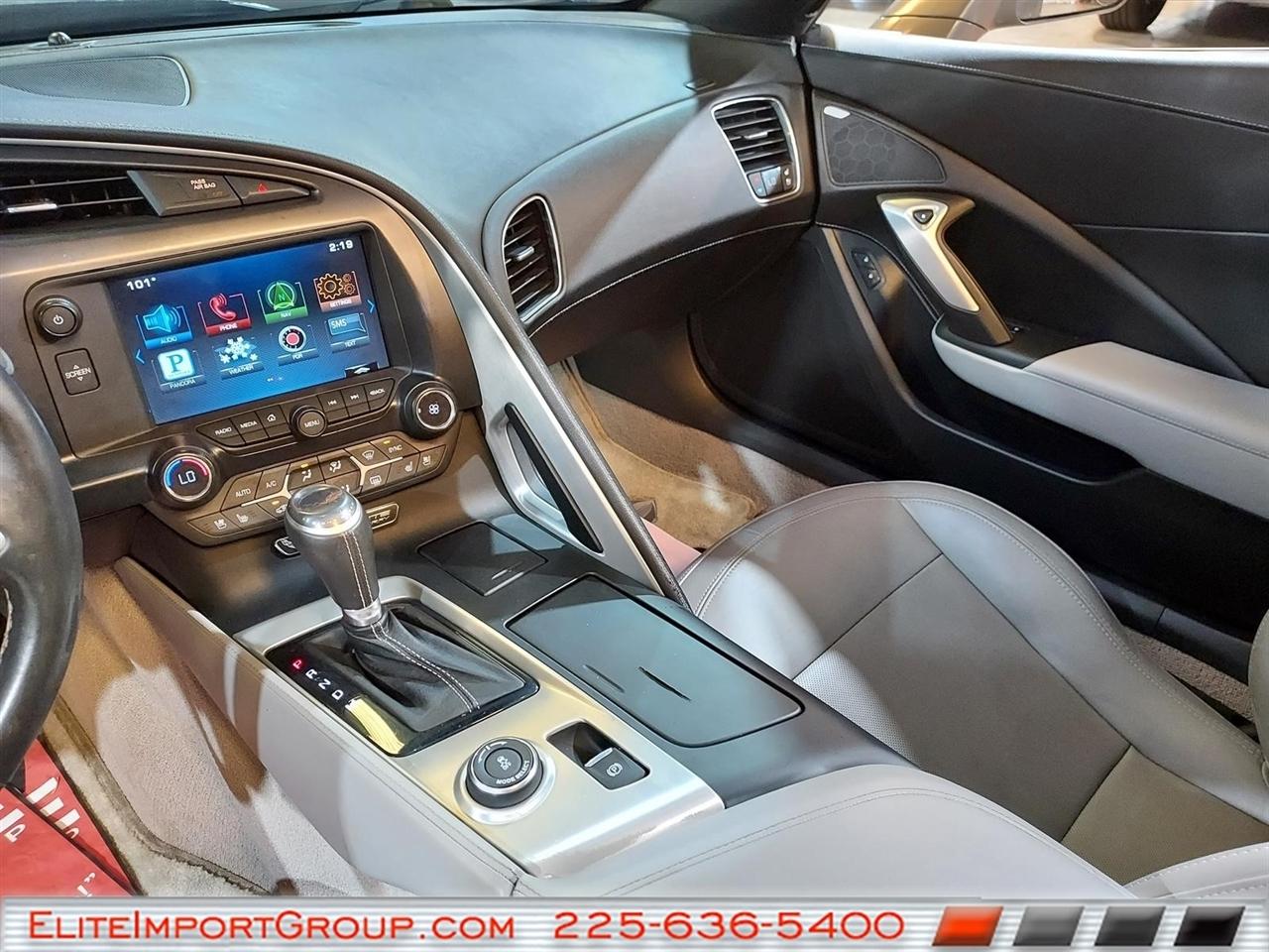 Chevrolet Corvette 2dr Stingray Cpe w/2LT 2015