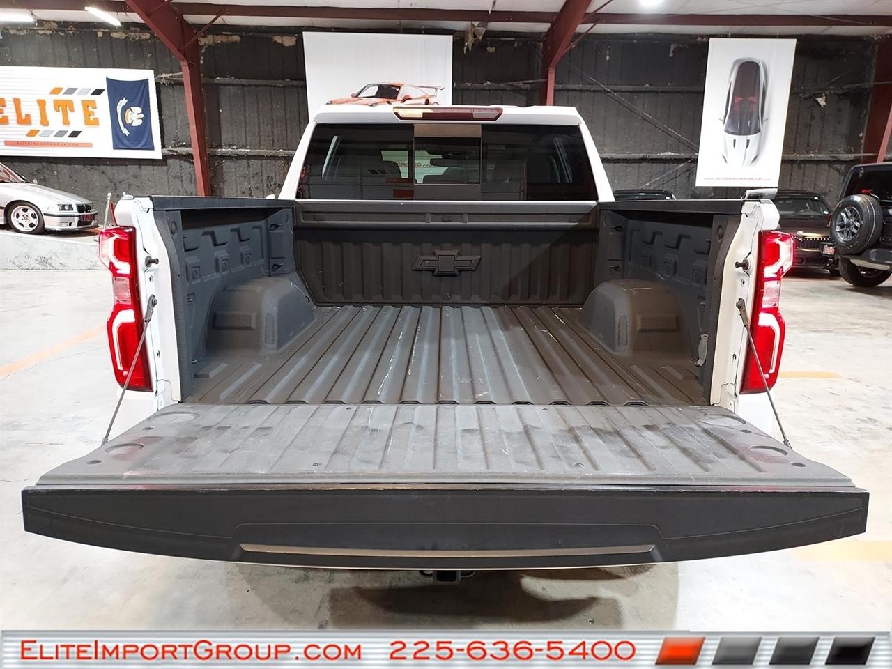 Chevrolet Silverado 1500 2WD Crew Cab 147" RST 2021