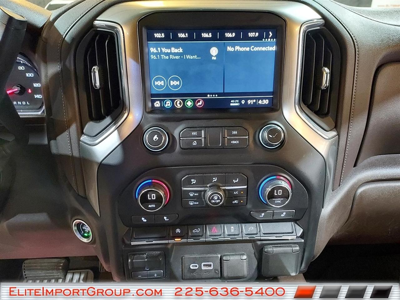 Chevrolet Silverado 1500 2WD Crew Cab 147" RST 2021