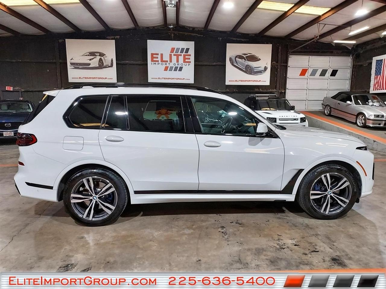 BMW X7 xDrive40i Sports Activity Vehicle 2026