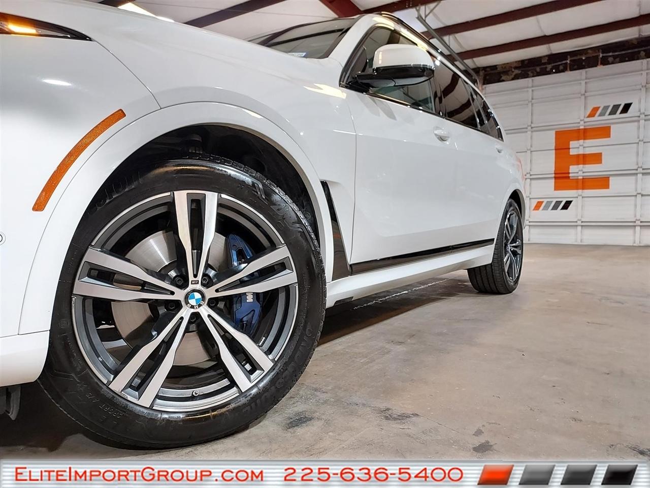 BMW X7 xDrive40i Sports Activity Vehicle 2026