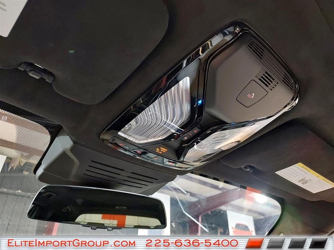 BMW X7 xDrive40i Sports Activity Vehicle 2026