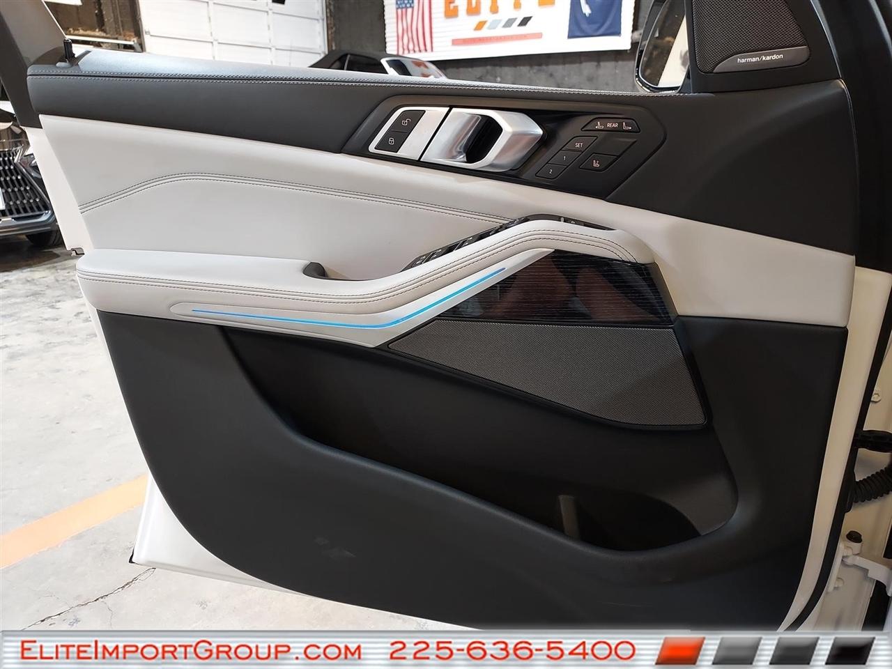 BMW X7 xDrive40i Sports Activity Vehicle 2026