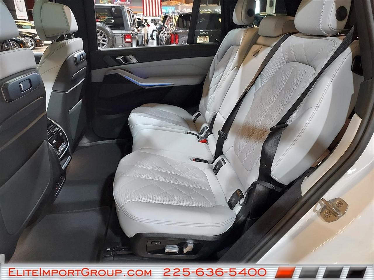 BMW X7 photo 17