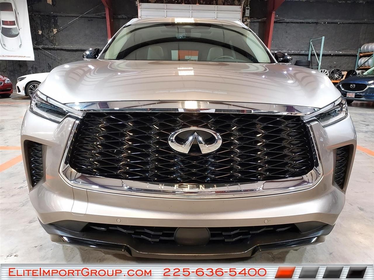 Infiniti QX60 LUXE FWD 2024