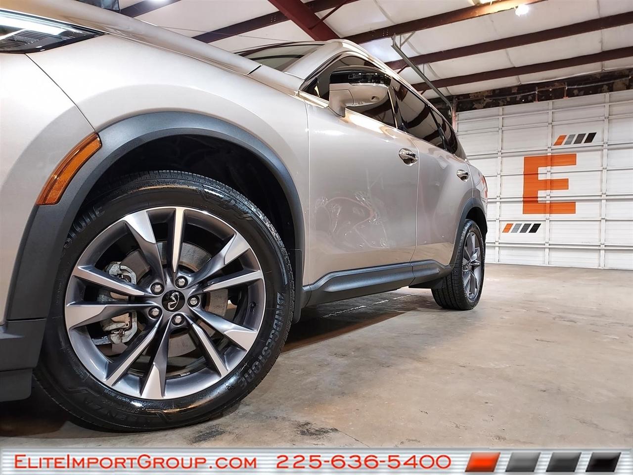 Infiniti QX60 LUXE FWD 2024