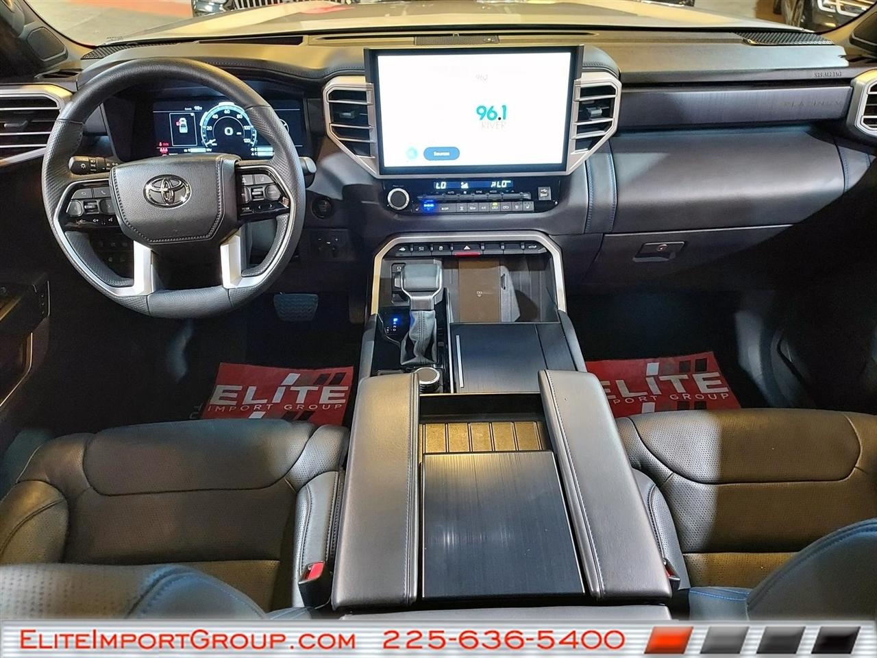 Toyota Tundra 4WD Platinum CrewMax 5.5' Bed (Natl) 2025