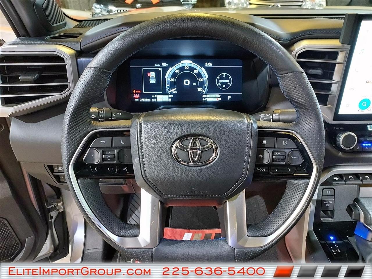 Toyota Tundra 4WD Platinum CrewMax 5.5' Bed (Natl) 2025