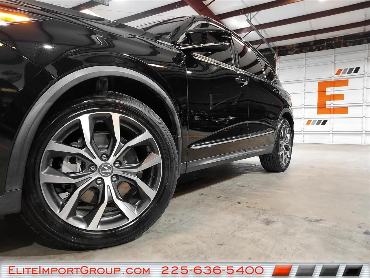 Acura MDX photo 9