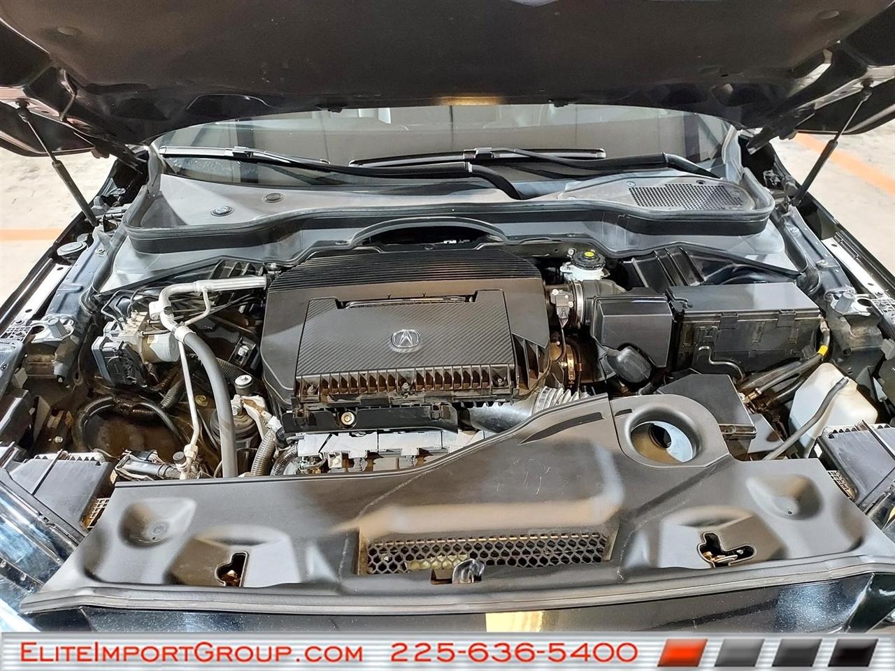 Acura MDX photo 11