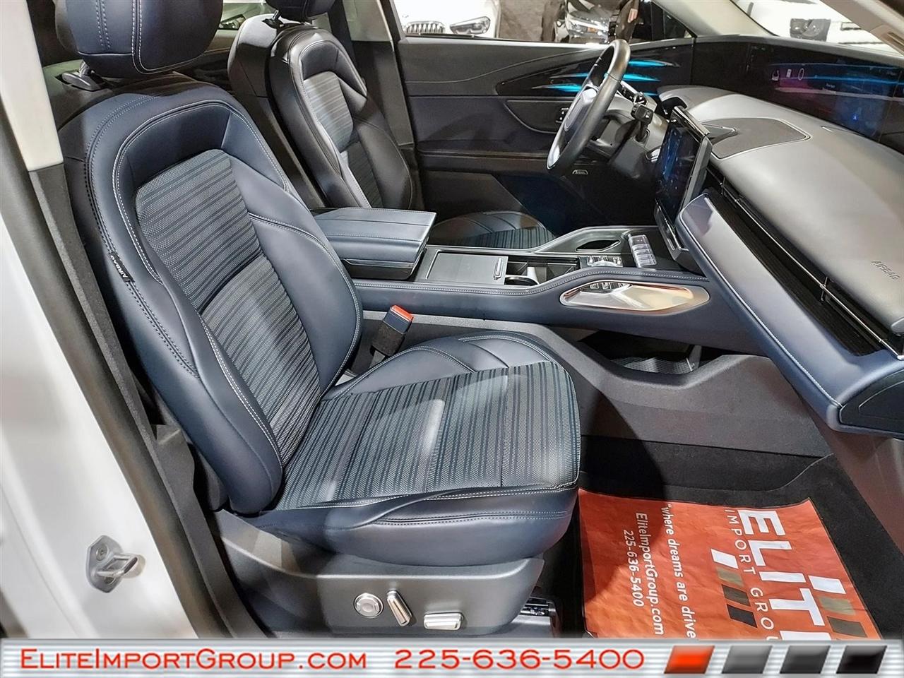 Lincoln Nautilus Reserve AWD 2024