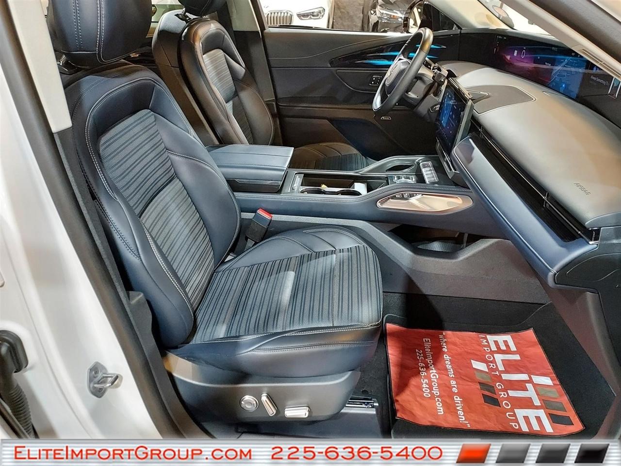 Lincoln Nautilus Reserve AWD 2024