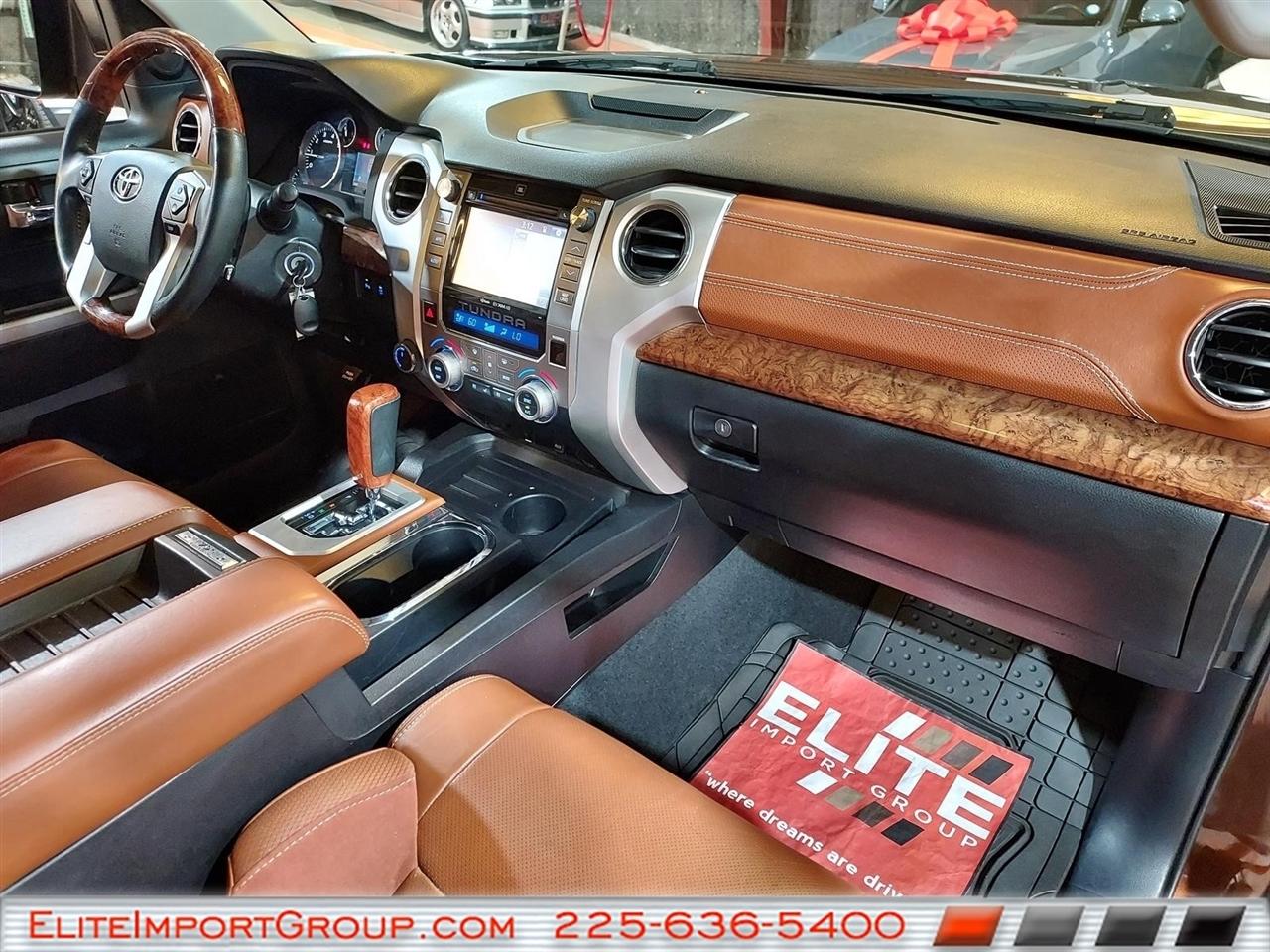 Toyota Tundra 4WD Truck CrewMax 5.7L FFV V8 6-Spd AT Platinum (Natl) 2014