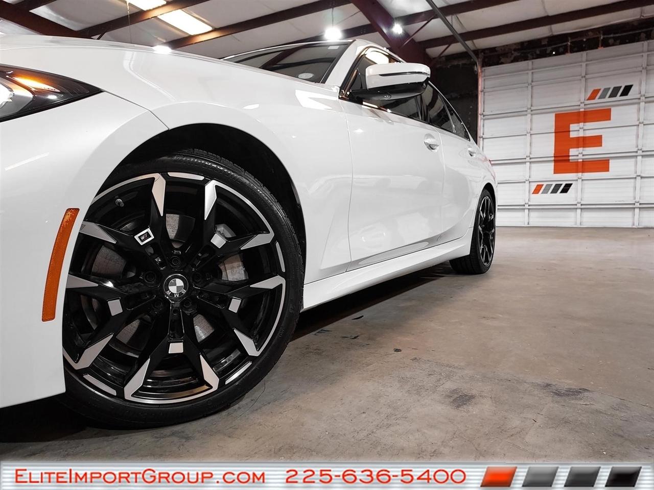 BMW 330i photo 10