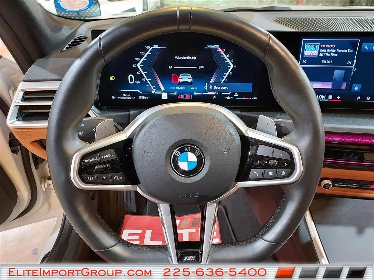 BMW 330i photo 23