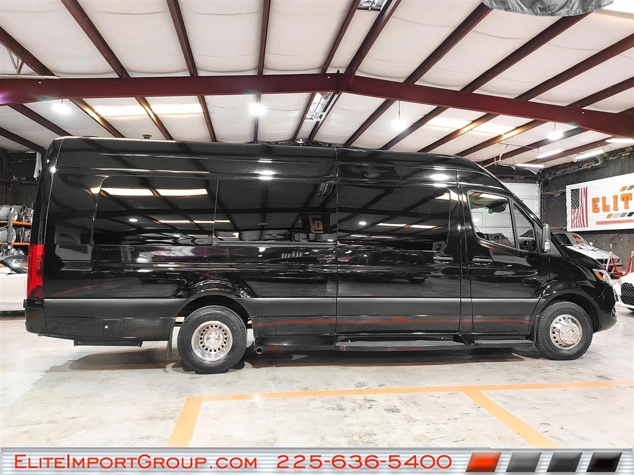 Mercedes-Benz Sprinter Cargo Van 3500XD High Roof V6 170" Extended RWD 2020