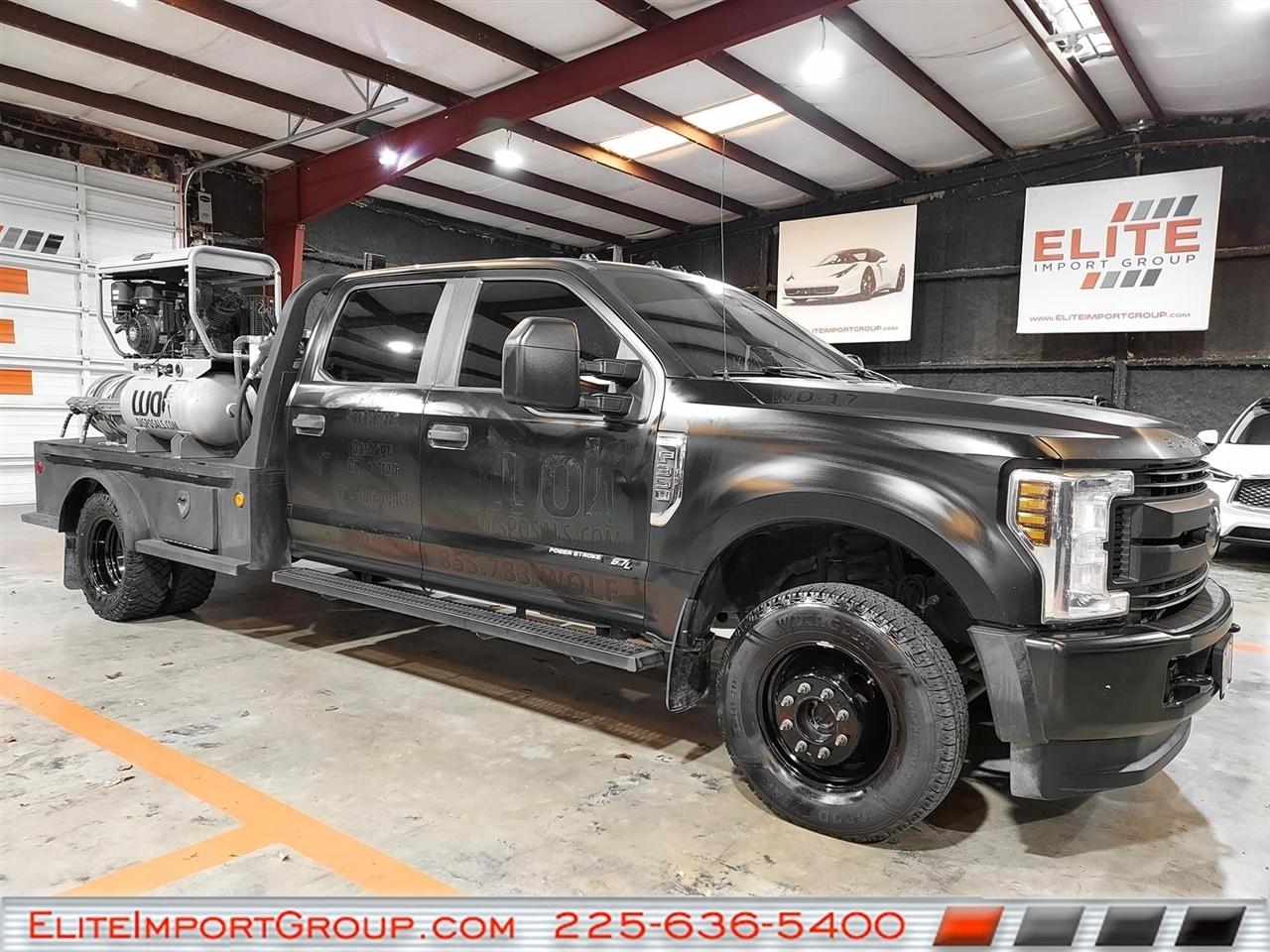 Ford Super Duty F-350 DRW Lariat 4WD Crew Cab 179" WB 60" CA 2019