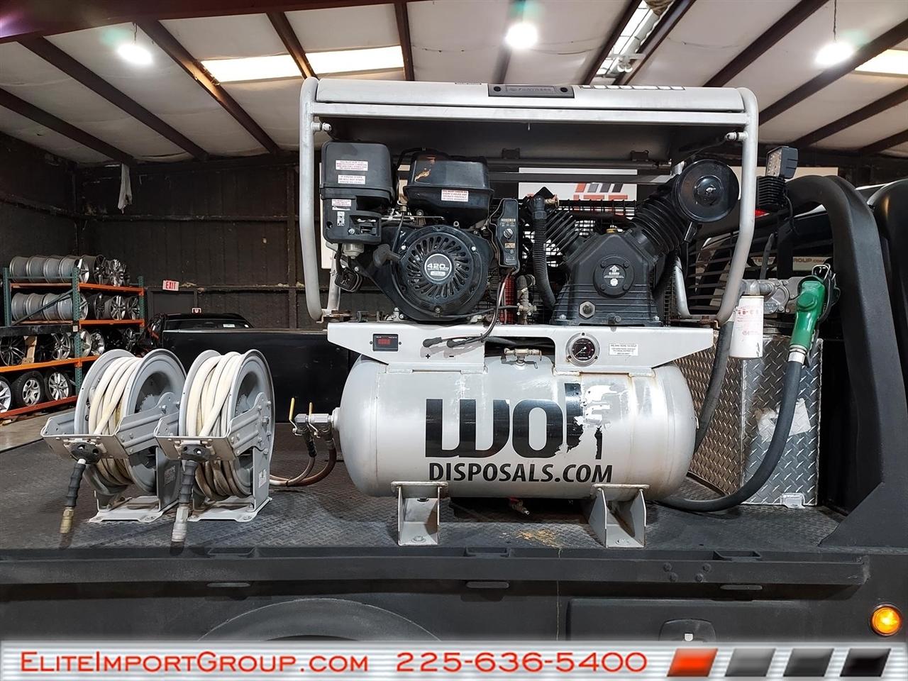 Ford Super Duty F-350 DRW Lariat 4WD Crew Cab 179" WB 60" CA 2019