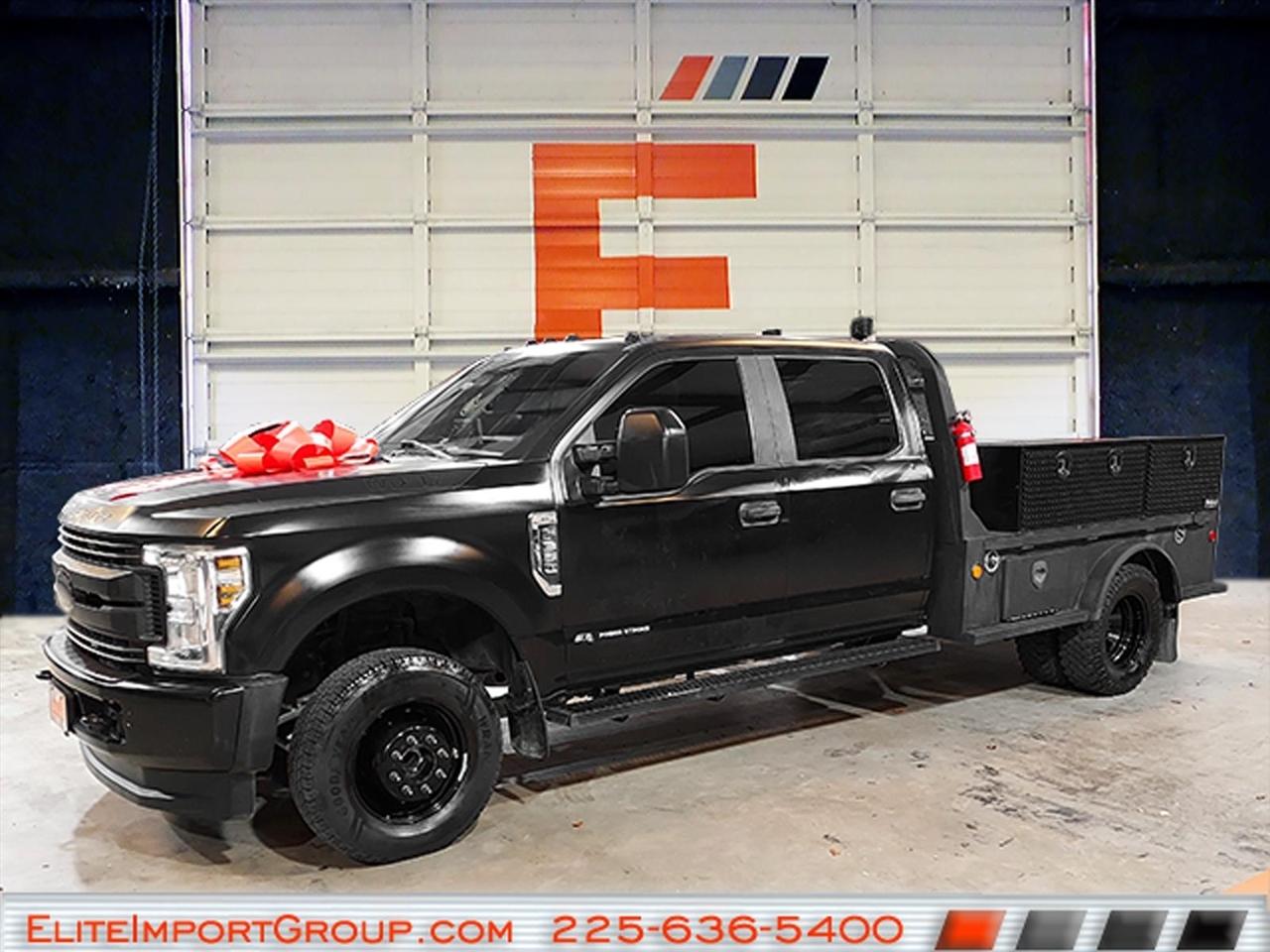 Ford Super Duty F-350 DRW Lariat 4WD Crew Cab 179" WB 60" CA 2019