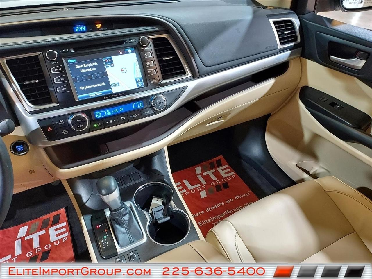 Toyota Highlander XLE V6 FWD (Natl) 2018