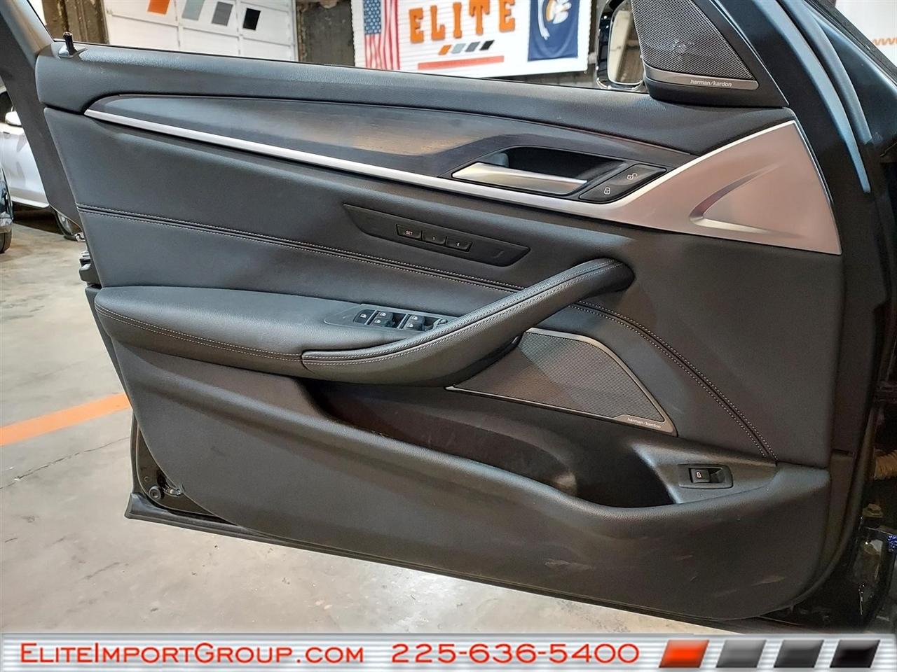 BMW 5 Series 530i Sedan 2023