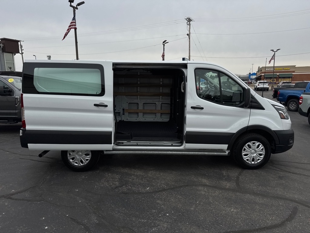 Ford Transit Cargo Van T-250 130" Low Rf 9070 GVWR RWD 2023