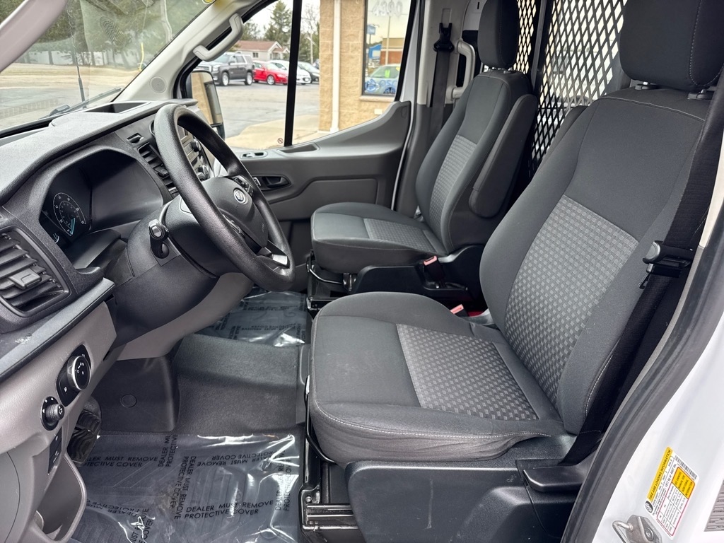 Ford Transit Cargo Van T-250 130" Low Rf 9070 GVWR RWD 2023