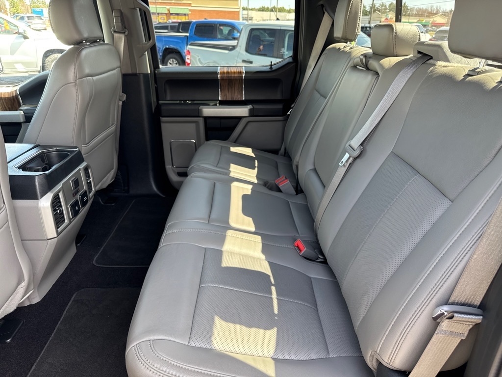 Ford F-150 Lariat SuperCrew 6.5-ft Box 4WD 2019 Ford F-150 Lariat SuperCrew 6.5-ft Box 4WD 2019