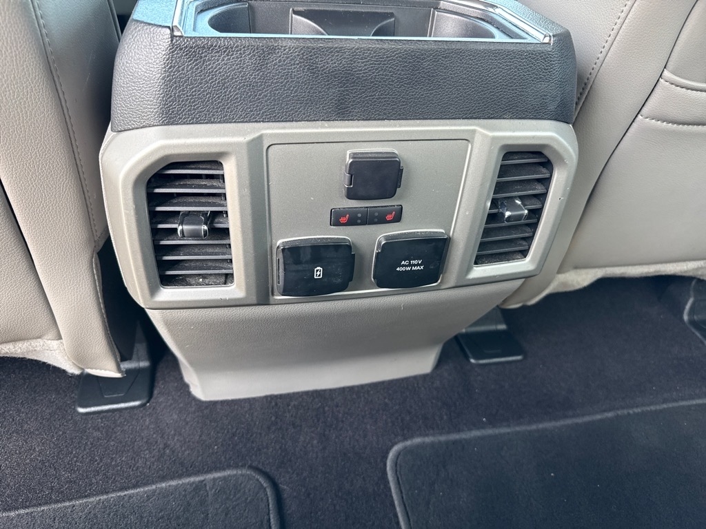 Ford F-150 Lariat SuperCrew 6.5-ft Box 4WD 2019 Ford F-150 Lariat SuperCrew 6.5-ft Box 4WD 2019