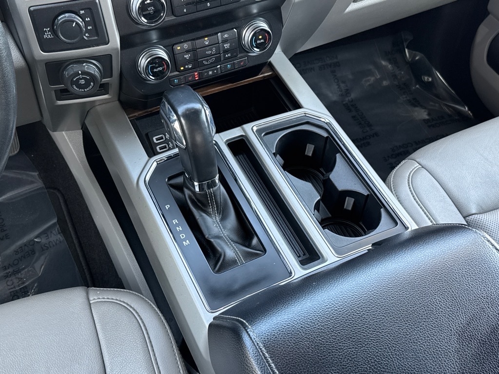Ford F-150 Lariat SuperCrew 6.5-ft Box 4WD 2019 Ford F-150 Lariat SuperCrew 6.5-ft Box 4WD 2019
