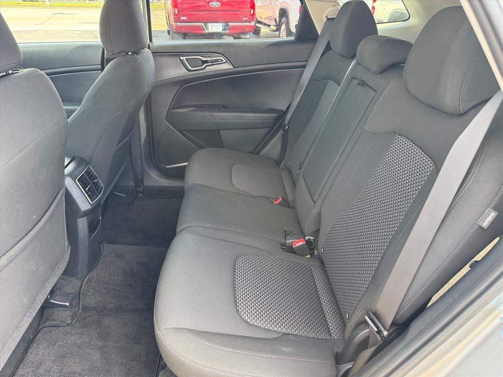 Kia Sportage LX FWD 2024