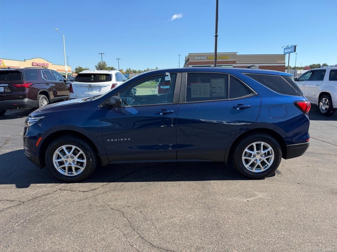 Chevrolet Equinox photo 2