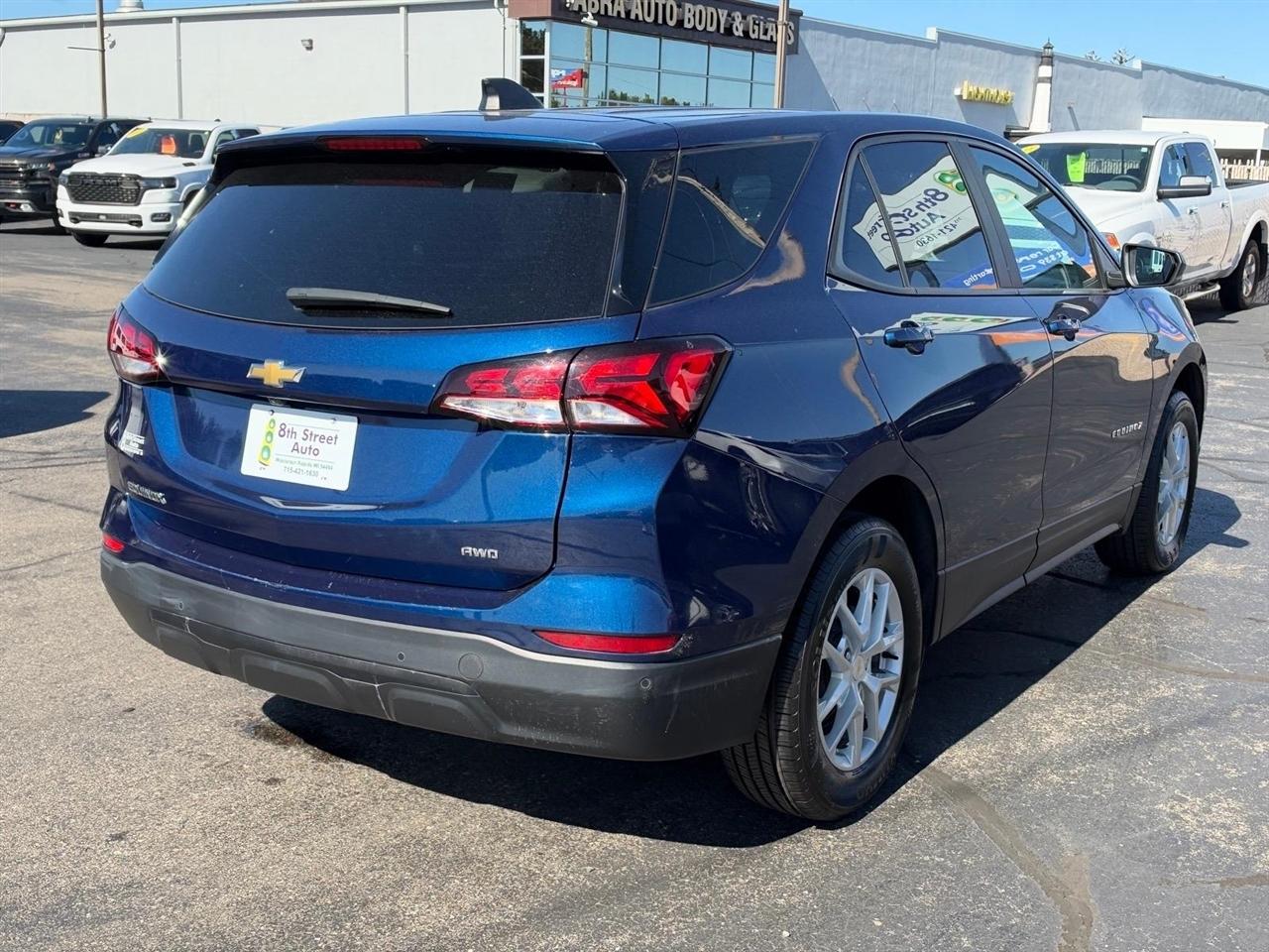 Chevrolet Equinox photo 3