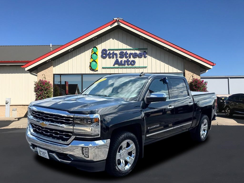 2017 Chevrolet Silverado 1500 4WD Crew Cab 143.5" LTZ w/1LZ