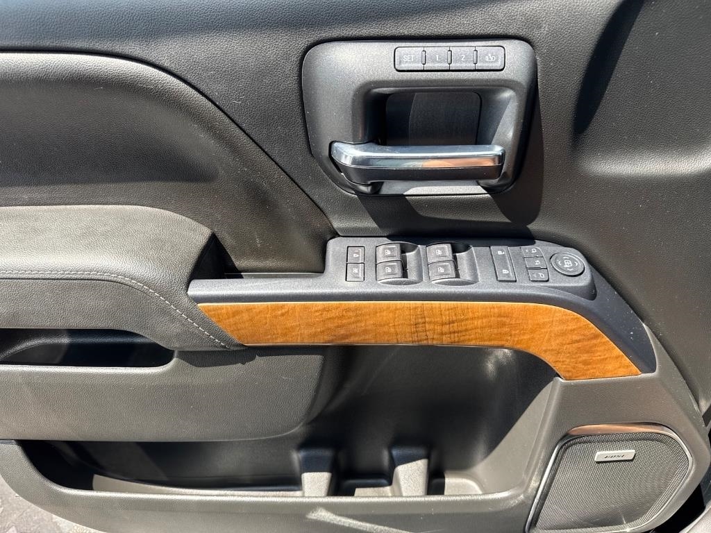 Chevrolet Silverado 1500 4WD Crew Cab 143.5" LTZ w/1LZ 2017