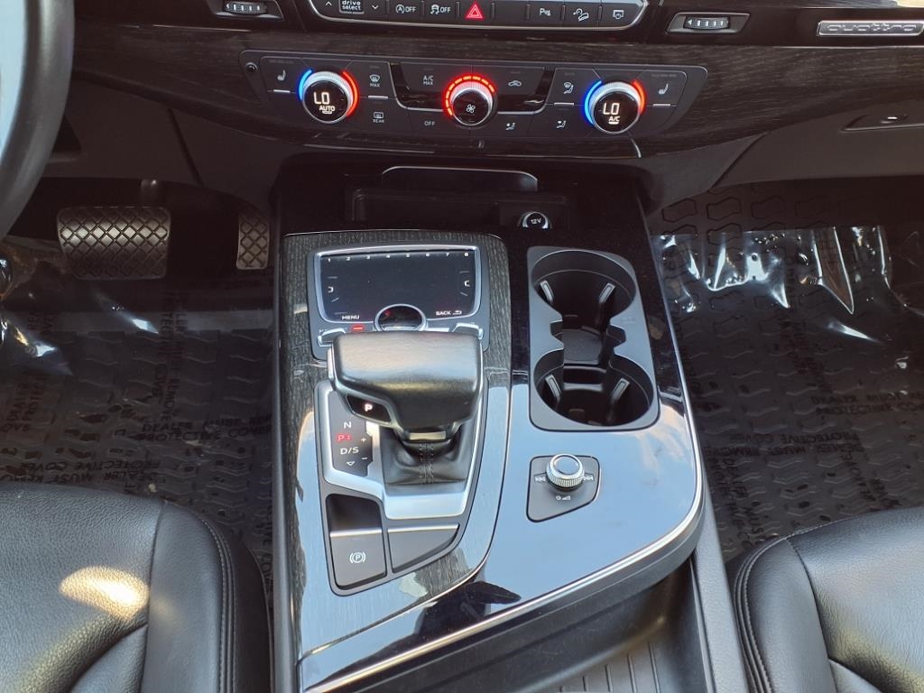 Audi Q7 SE Premium 55 TFSI quattro 2019 Audi Q7 SE Premium 55 TFSI quattro 2019