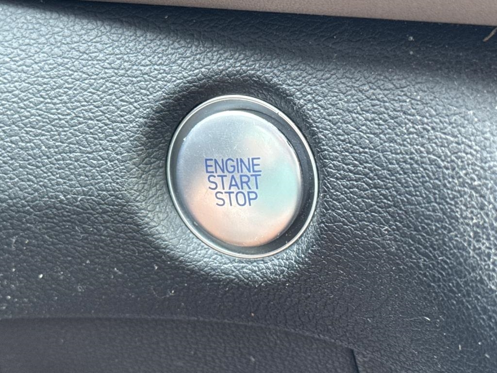 Hyundai Santa Fe SEL AWD 2023