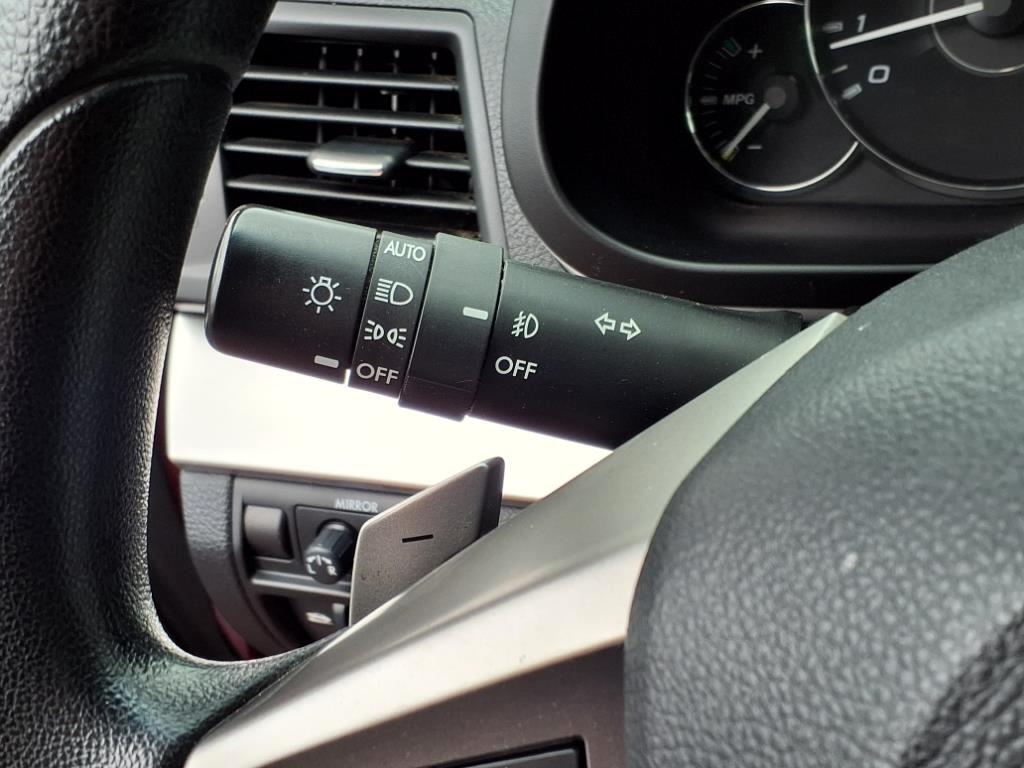 Subaru Legacy 4dr Sdn H4 Auto 2.5i 2012