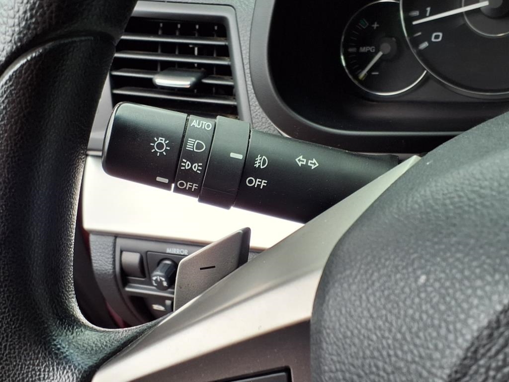 Subaru Legacy 4dr Sdn H4 Auto 2.5i 2012