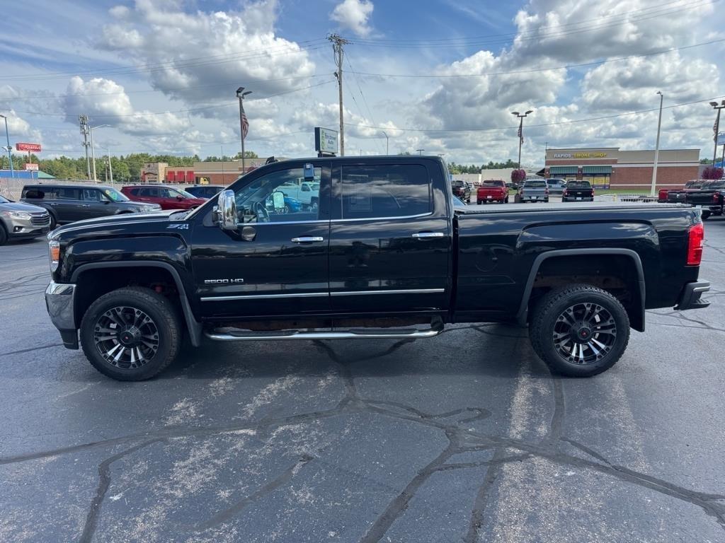 GMC Sierra 2500HD 4WD Crew Cab 153.7" SLT 2015