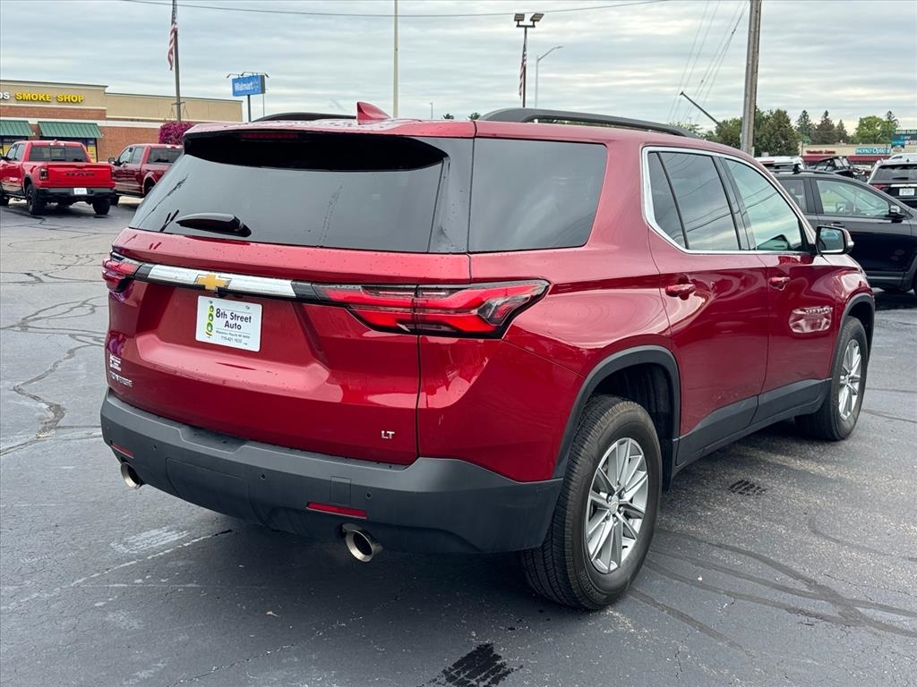 Chevrolet Traverse FWD 4dr LT Cloth w/1LT 2023 Chevrolet Traverse FWD 4dr LT Cloth w/1LT 2023