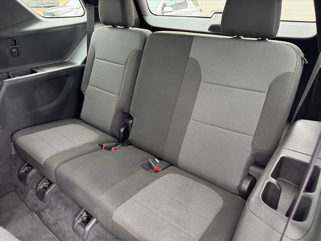 Chevrolet Traverse FWD 4dr LT Cloth w/1LT 2023 Chevrolet Traverse FWD 4dr LT Cloth w/1LT 2023