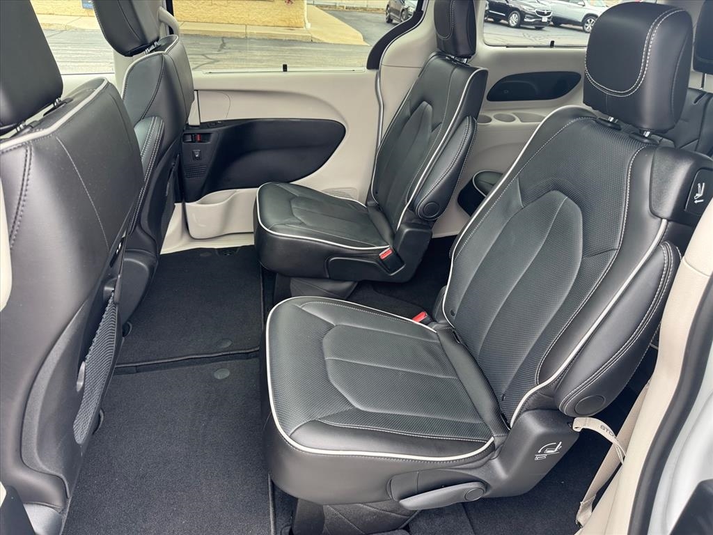 Chrysler Pacifica Limited FWD 2024 Chrysler Pacifica Limited FWD 2024