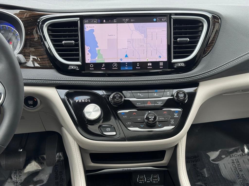 Chrysler Pacifica Limited FWD 2024 Chrysler Pacifica Limited FWD 2024