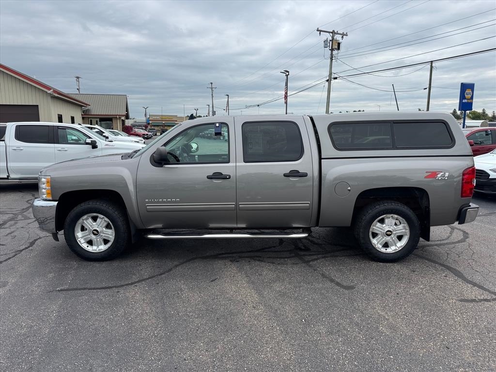 Chevrolet Silverado 1500 4WD Crew Cab 143.5" LT 2013 Chevrolet Silverado 1500 4WD Crew Cab 143.5" LT 2013