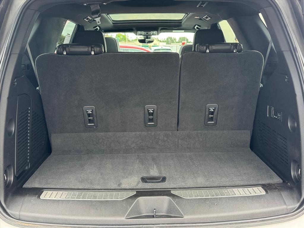 Chevrolet Tahoe 4WD 4dr High Country 2022 Chevrolet Tahoe 4WD 4dr High Country 2022