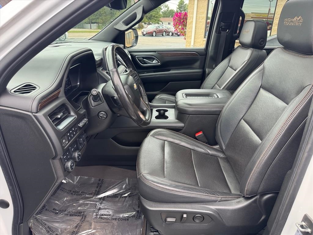 Chevrolet Tahoe 4WD 4dr High Country 2022 Chevrolet Tahoe 4WD 4dr High Country 2022