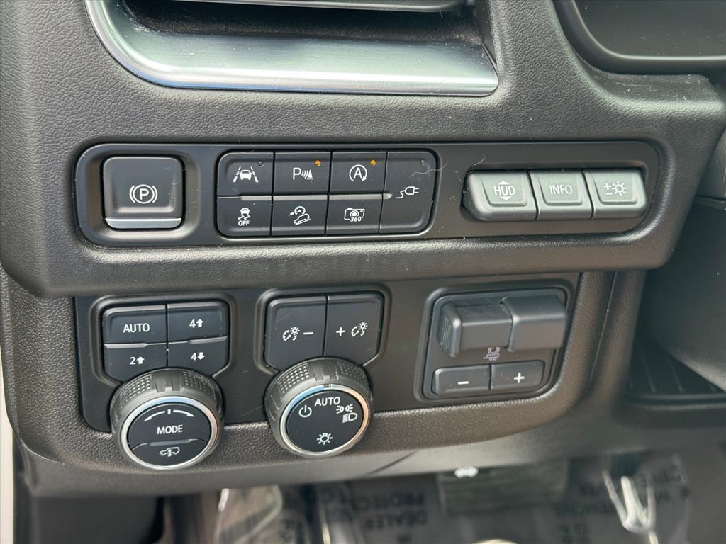 Chevrolet Tahoe 4WD 4dr High Country 2022 Chevrolet Tahoe 4WD 4dr High Country 2022