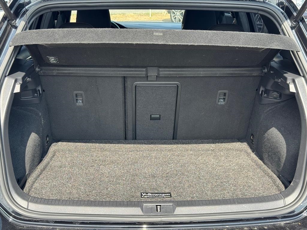 Volkswagen Golf GTI 2.0T Autobahn DSG 2018 Volkswagen Golf GTI 2.0T Autobahn DSG 2018